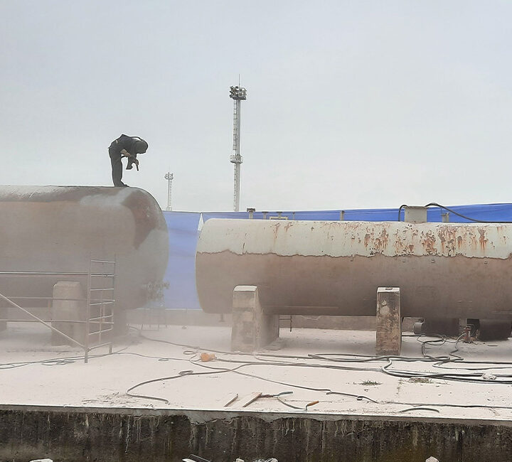 Tryskání nádrží