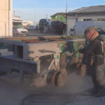 Tryskání přívěsu na dřevo